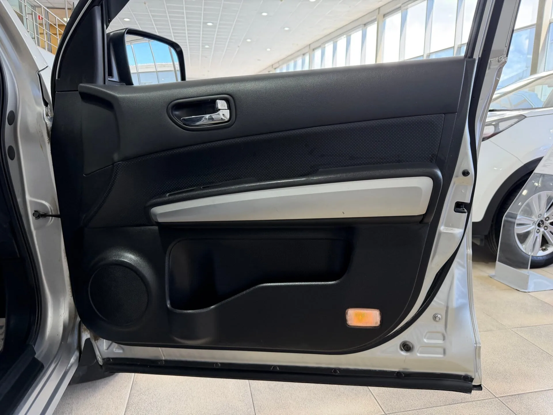 Nissan X-Trail — фото 27 из 35