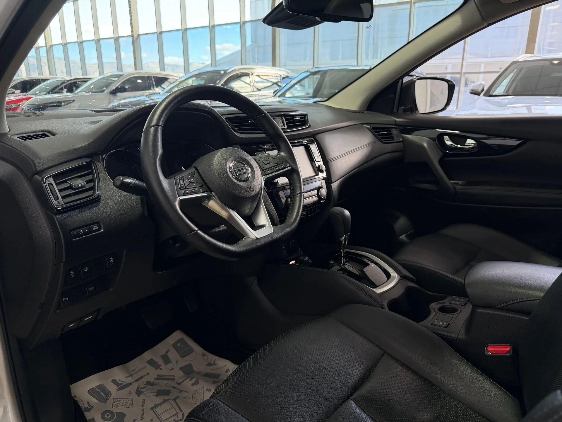 Nissan Qashqai — фото 32 из 36