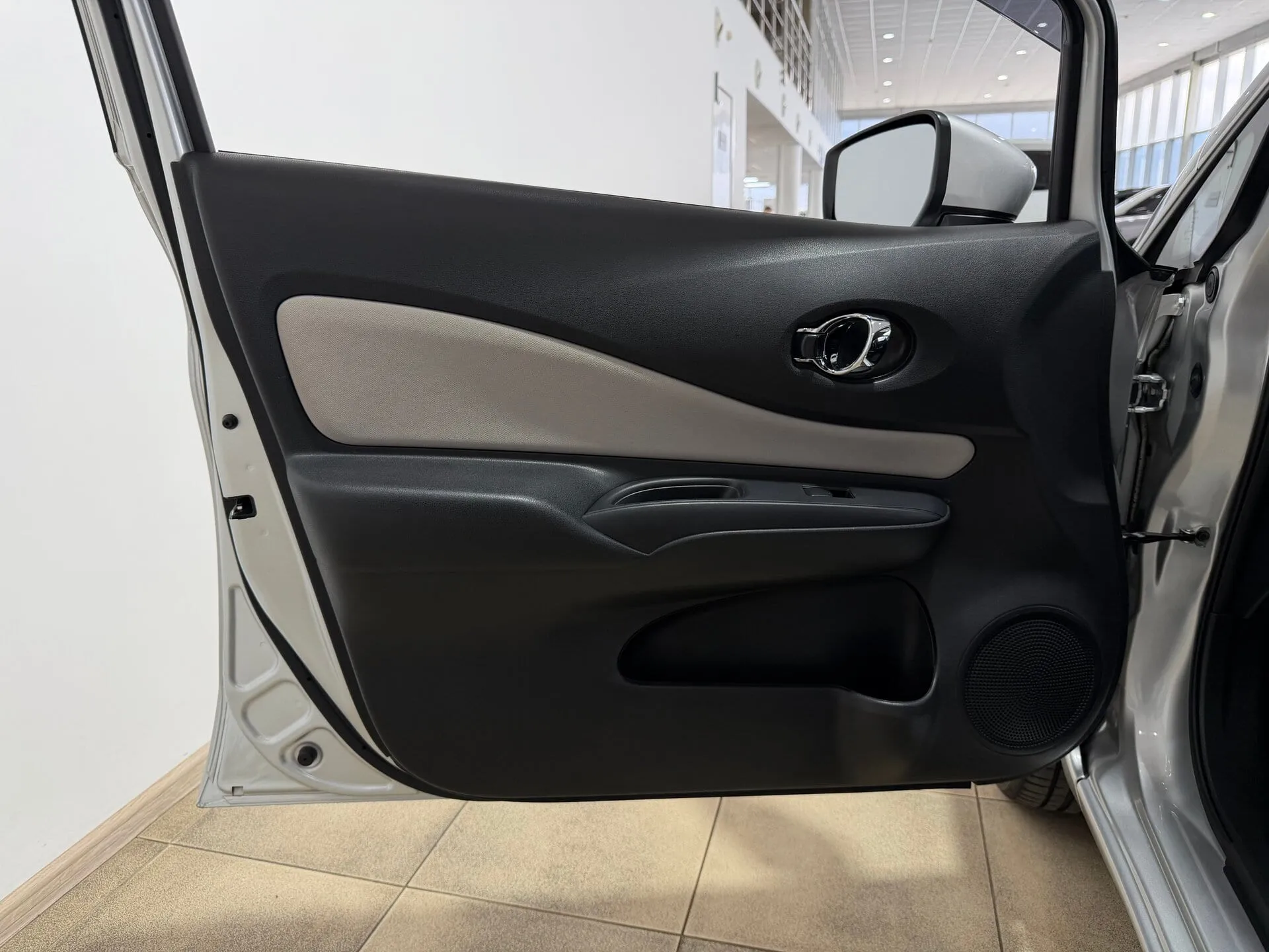 Nissan Note — фото 29 из 33