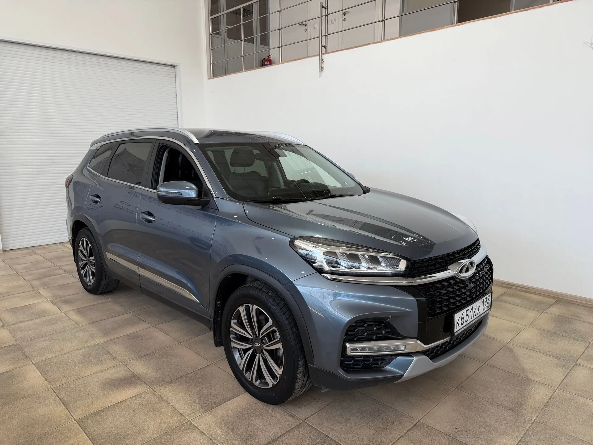 Chery Tiggo 8 — фото 2 из 40