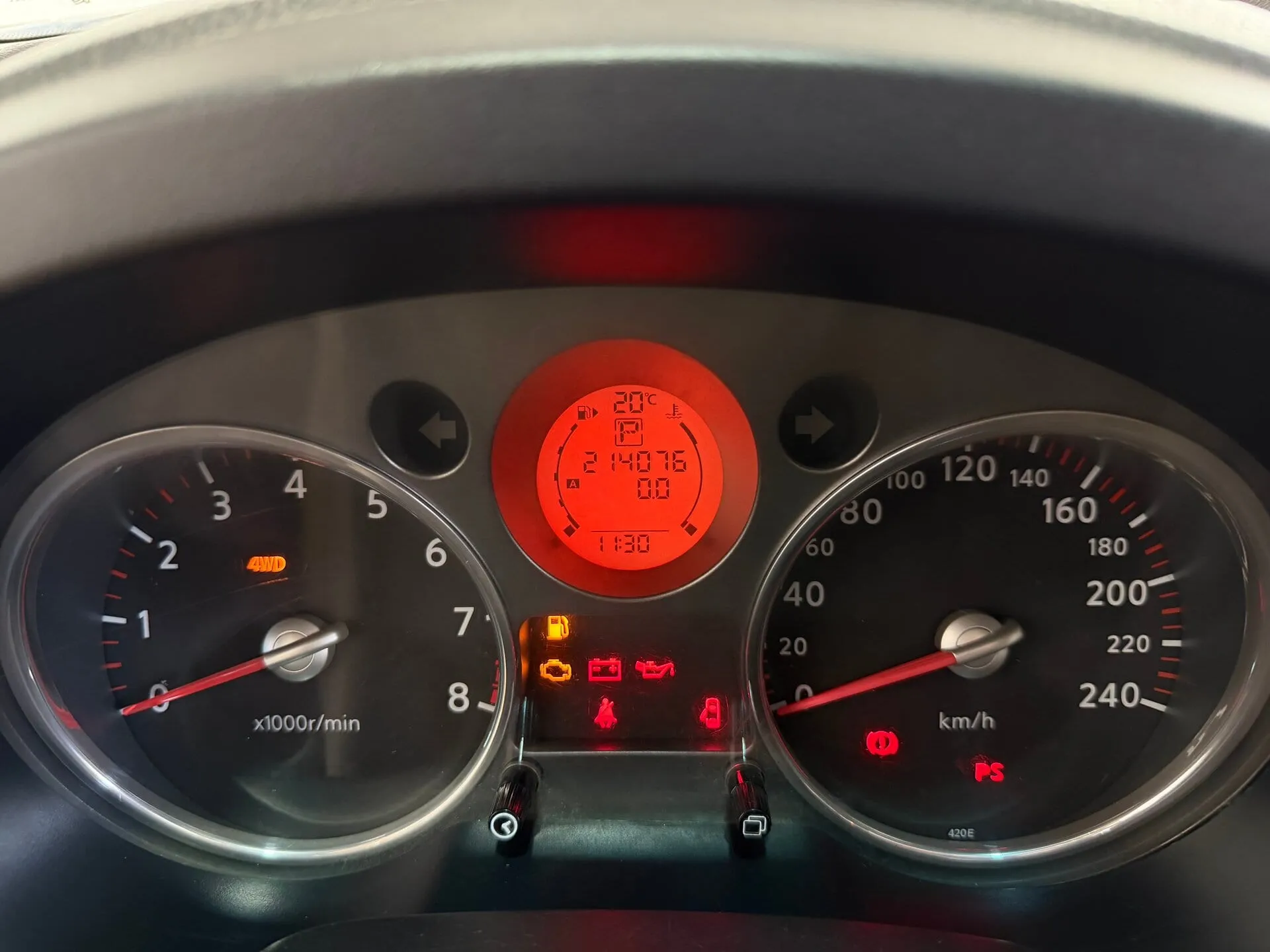 Nissan X-Trail — фото 12 из 35