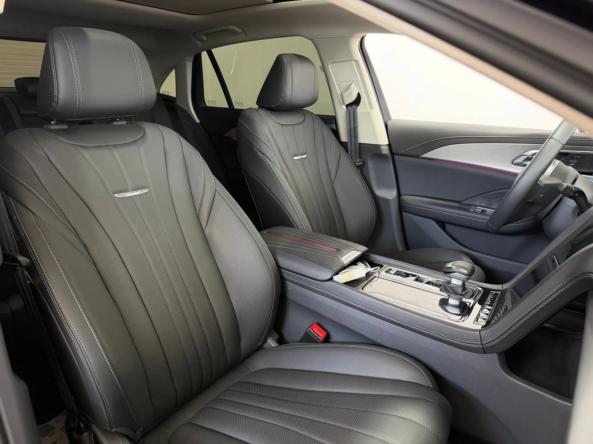 Hongqi H5 — фото 31 из 44