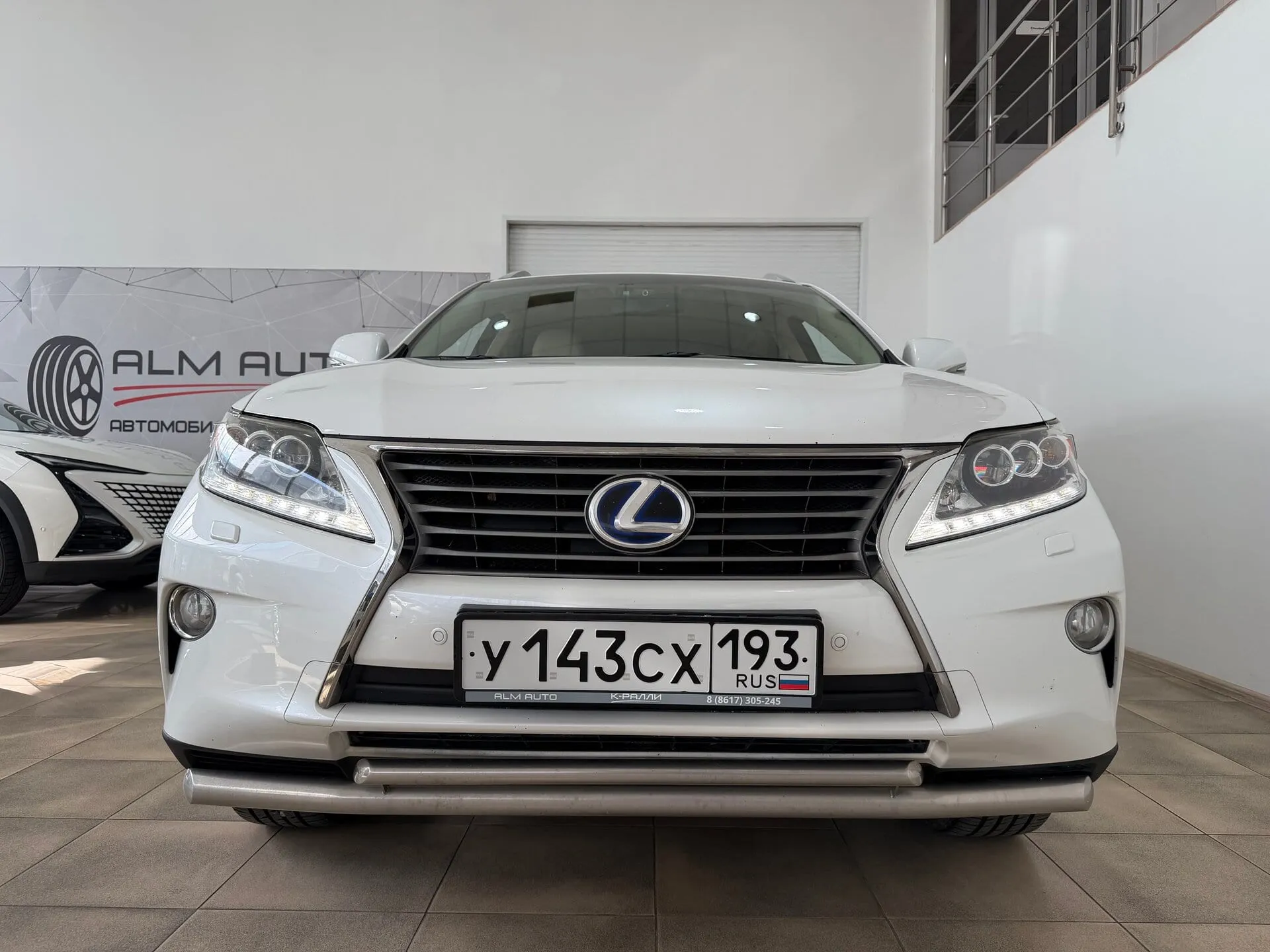 Lexus RX — фото 16 из 37