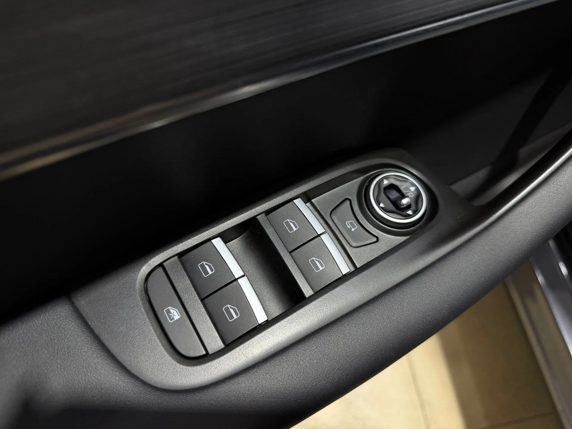 Chery Tiggo 7 Pro Max — фото 35 из 40