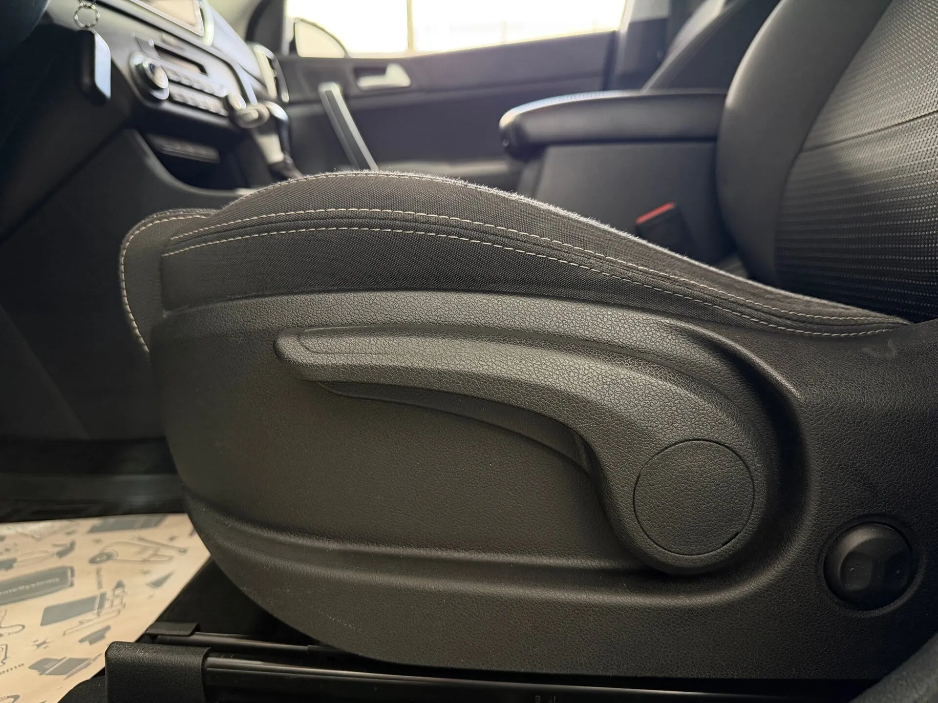 Kia Sportage — фото 33 из 39