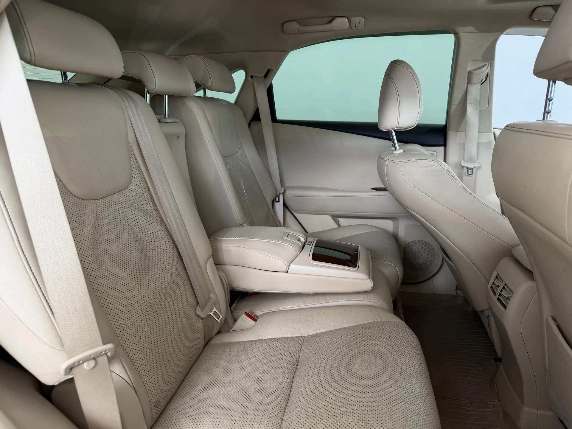Lexus RX — фото 15 из 37