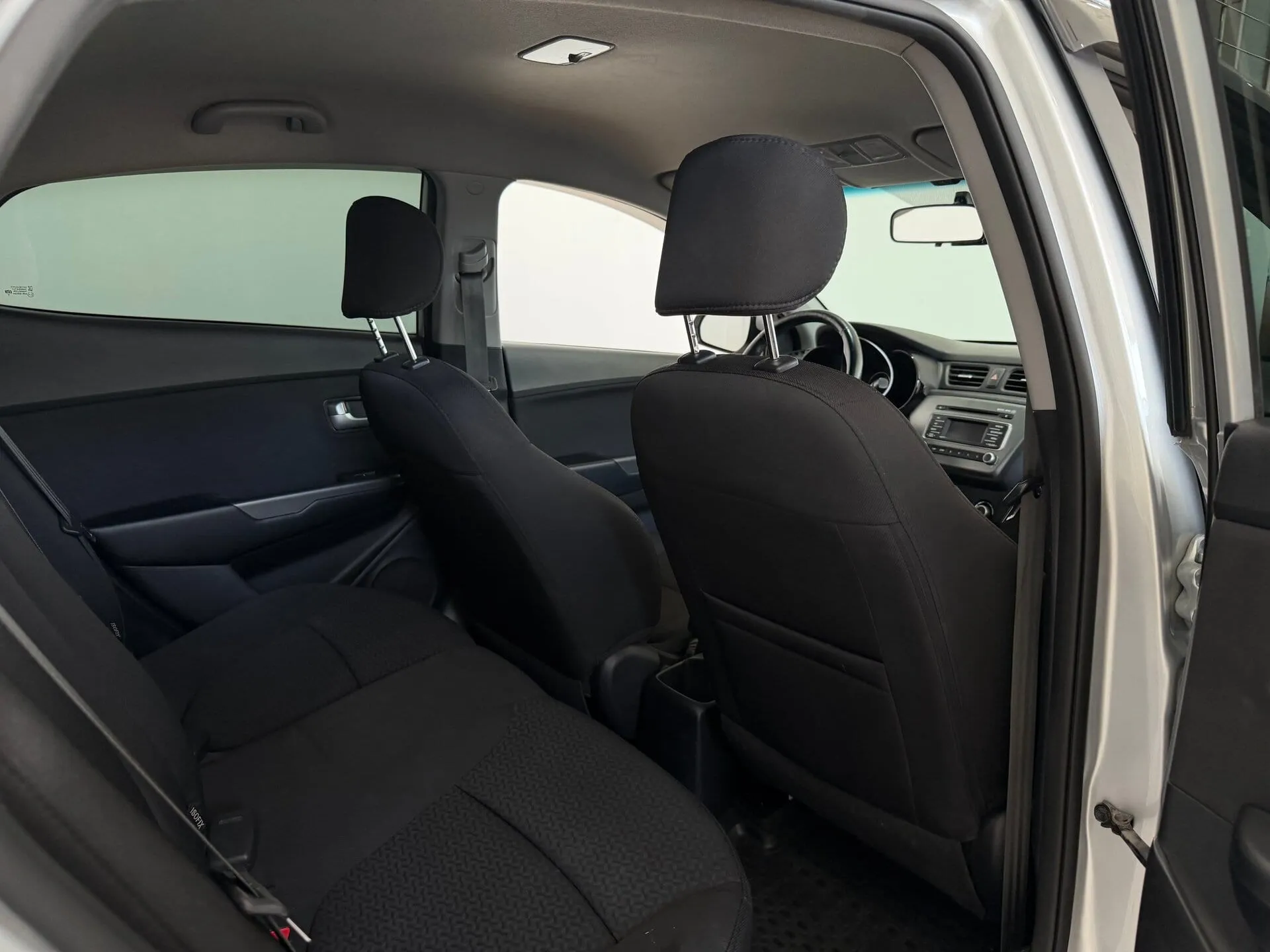 Kia Rio — фото 21 из 28