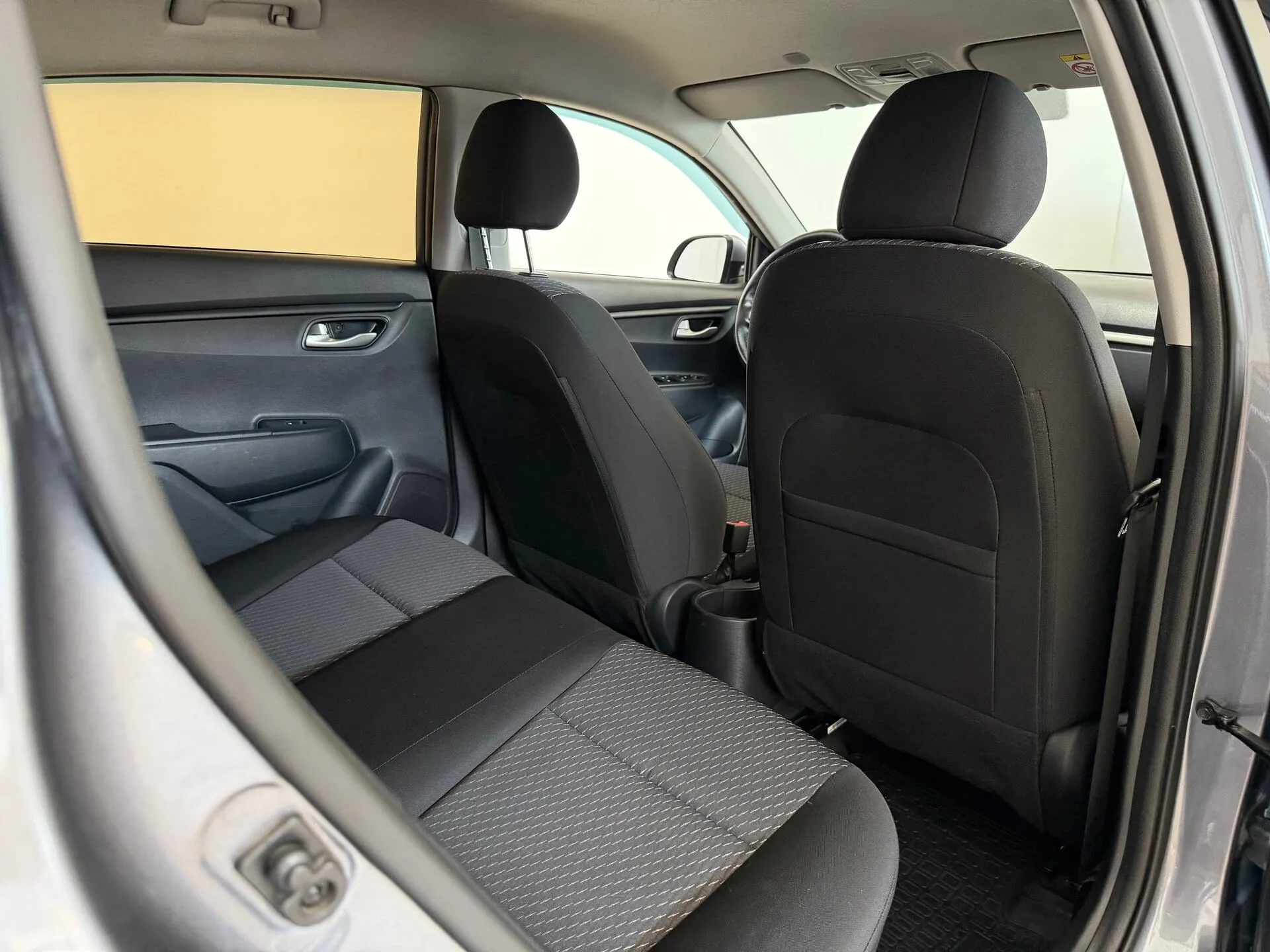 Kia Rio — фото 23 из 36