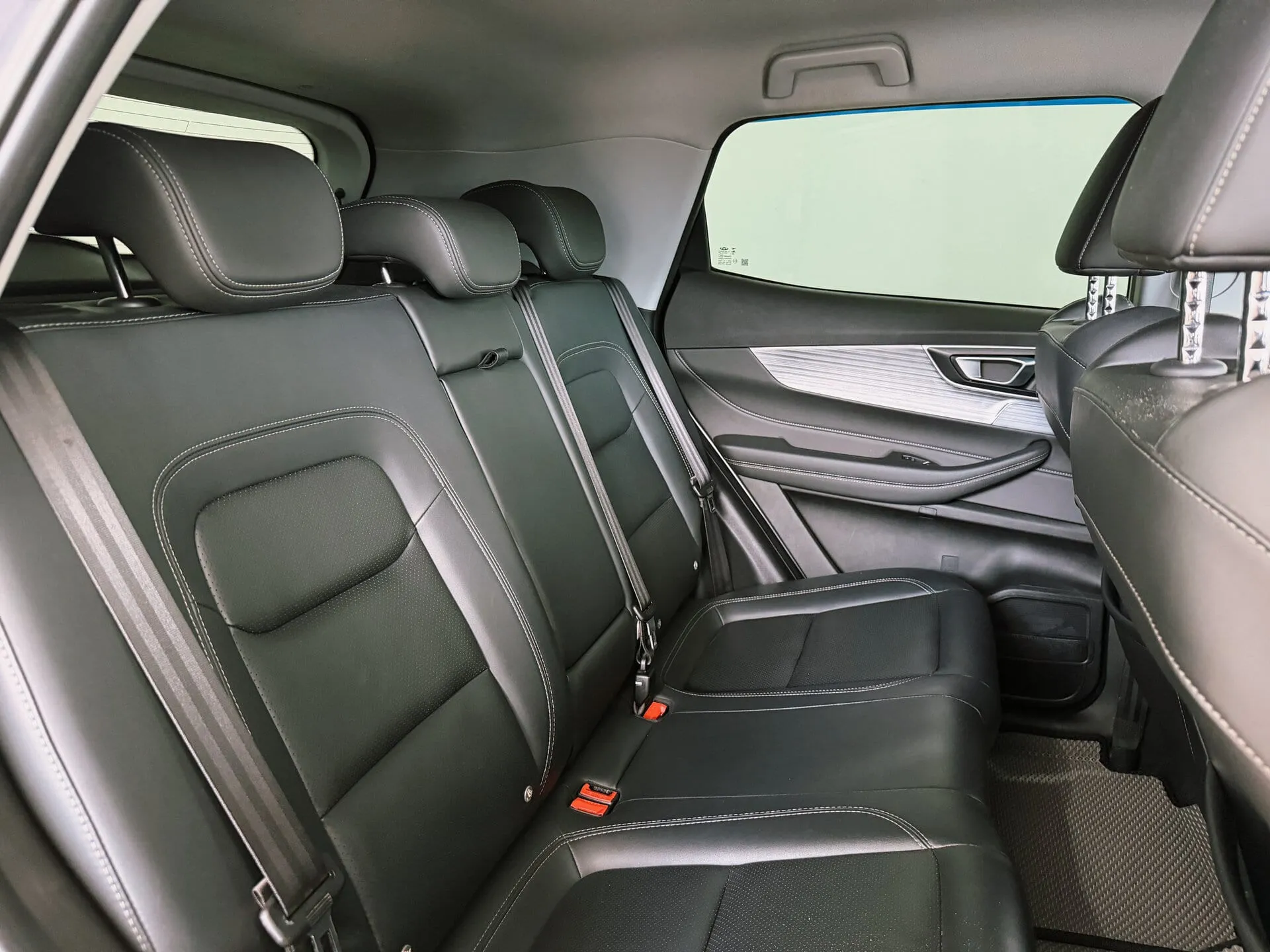 Chery Tiggo 4 Pro — фото 15 из 37