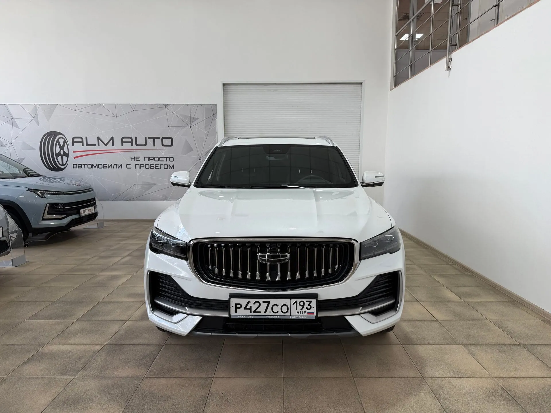 Geely Monjaro — фото 3 из 37