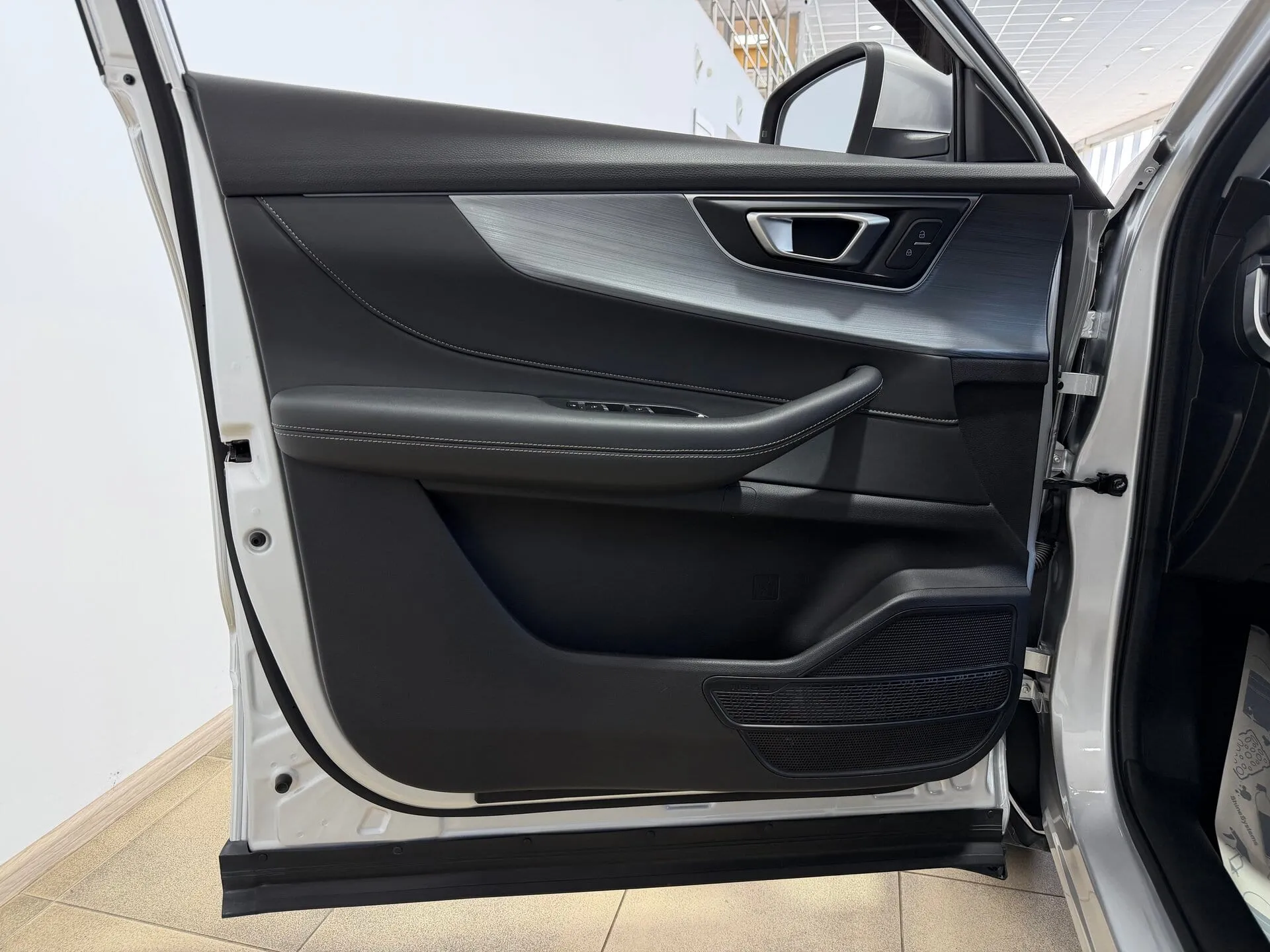 Chery Tiggo 4 Pro — фото 31 из 39