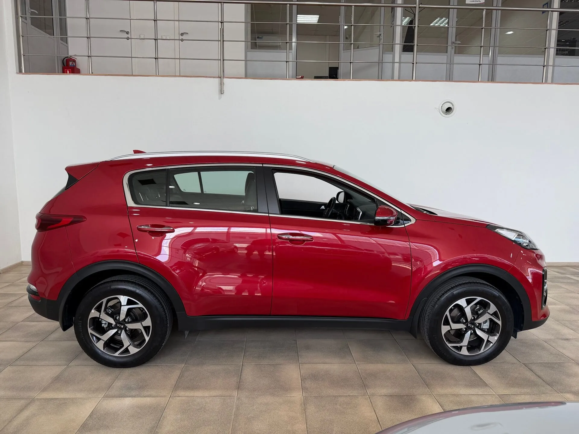 Kia Sportage — фото 7 из 37