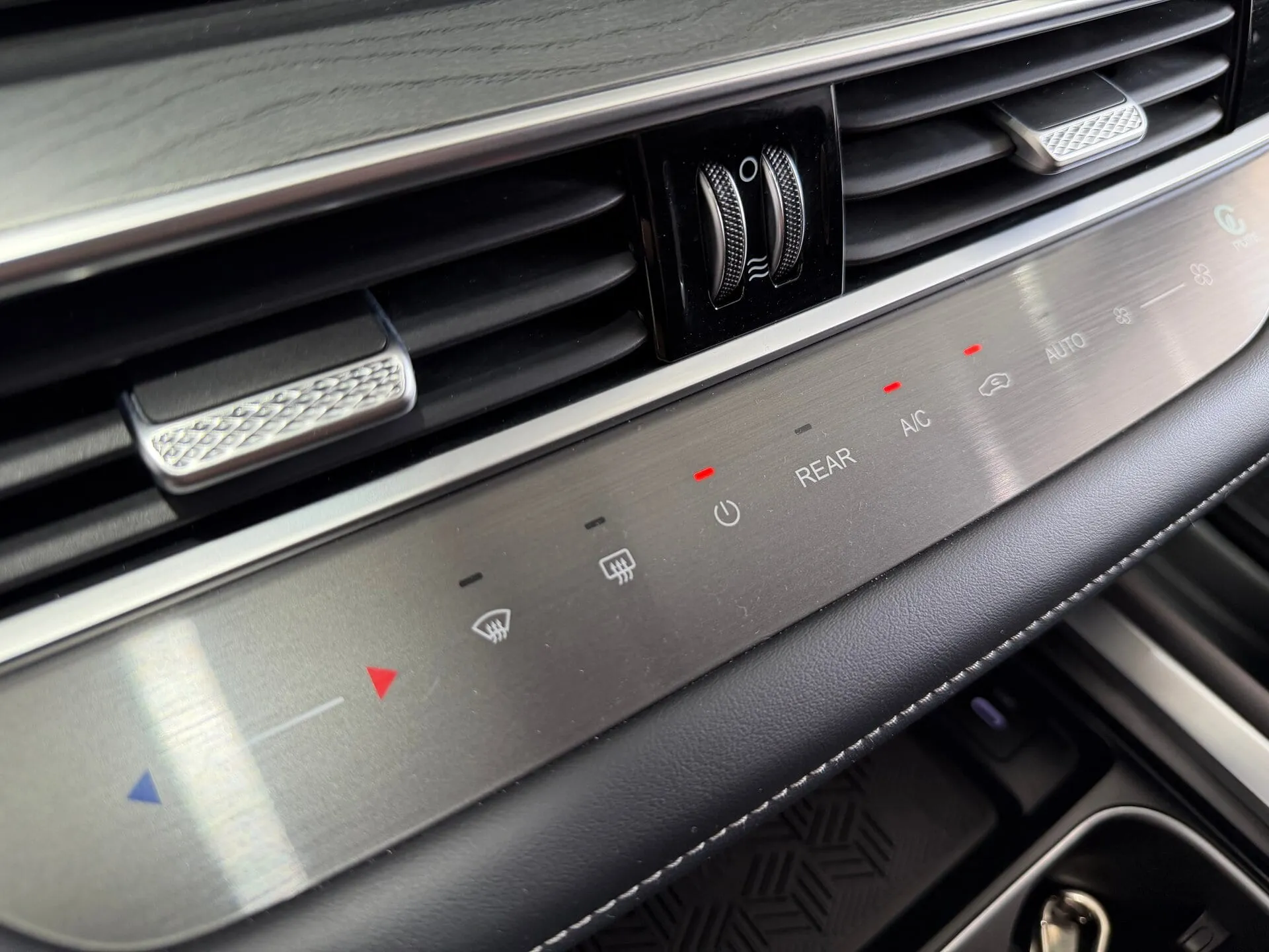 Chery Tiggo 8 Pro Max — фото 39 из 45