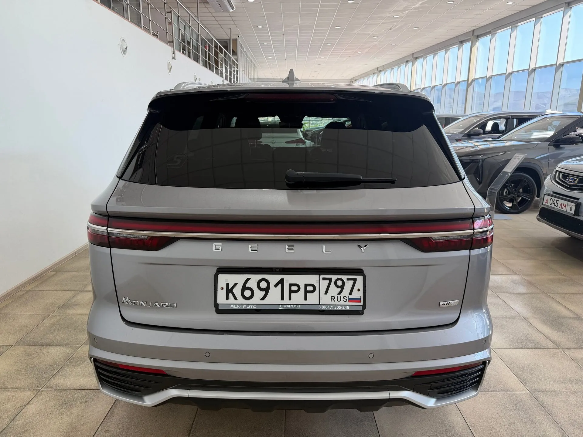 Geely Monjaro — фото 5 из 41