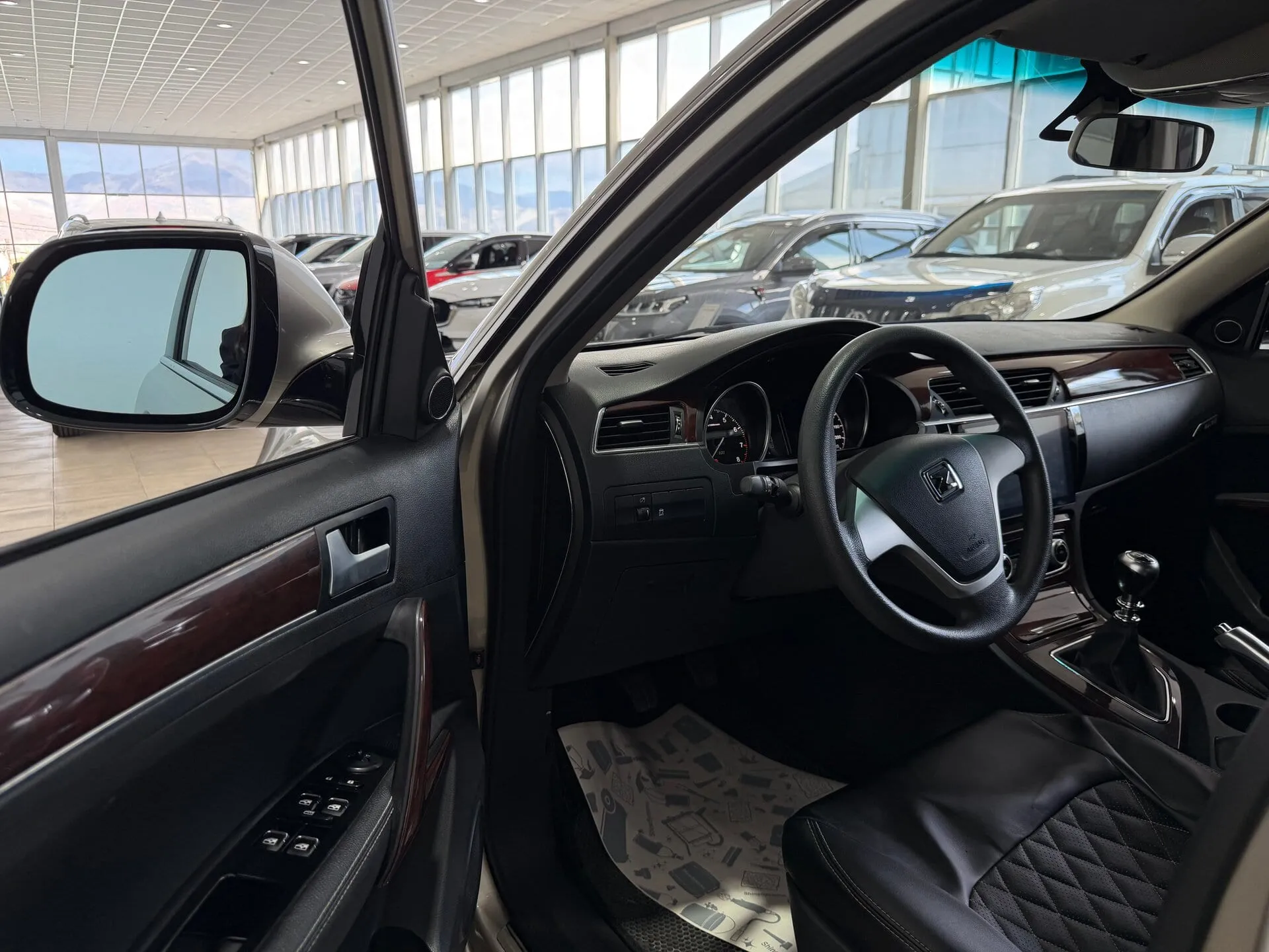 Zotye T600 — фото 8 из 34
