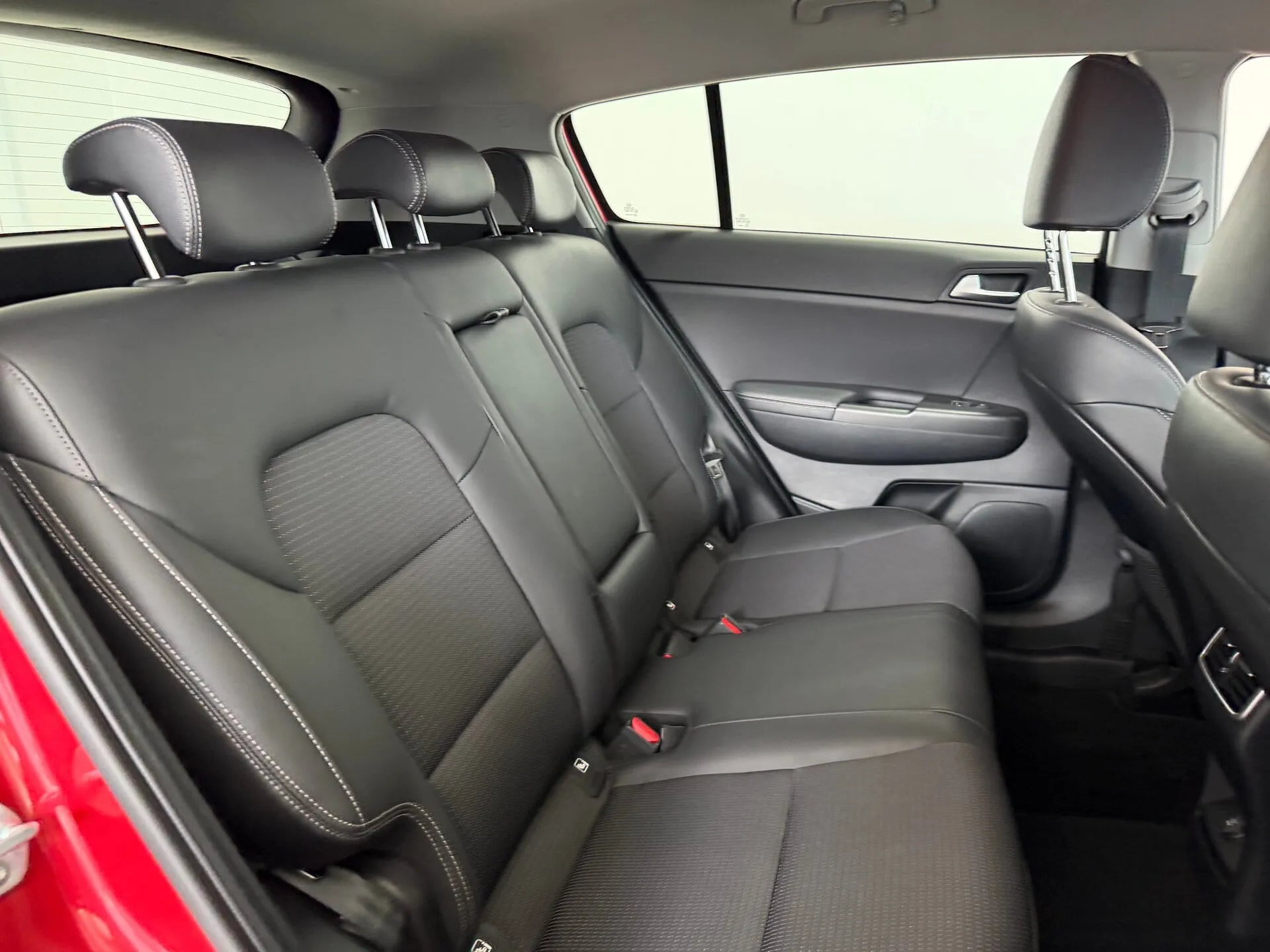 Kia Sportage — фото 26 из 37