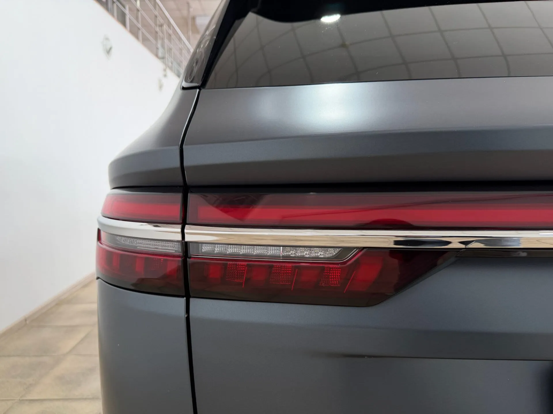 Geely Monjaro — фото 20 из 42