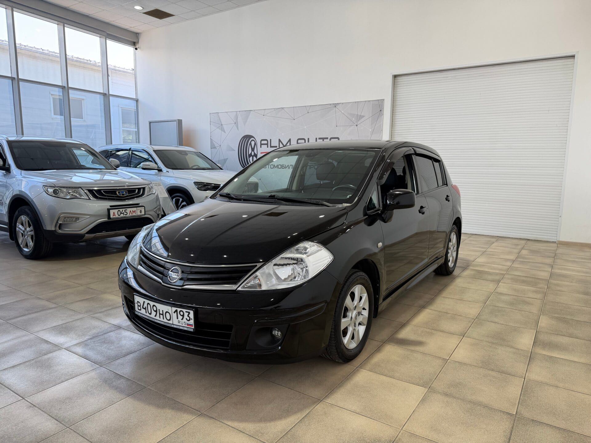 Nissan Tiida 2011