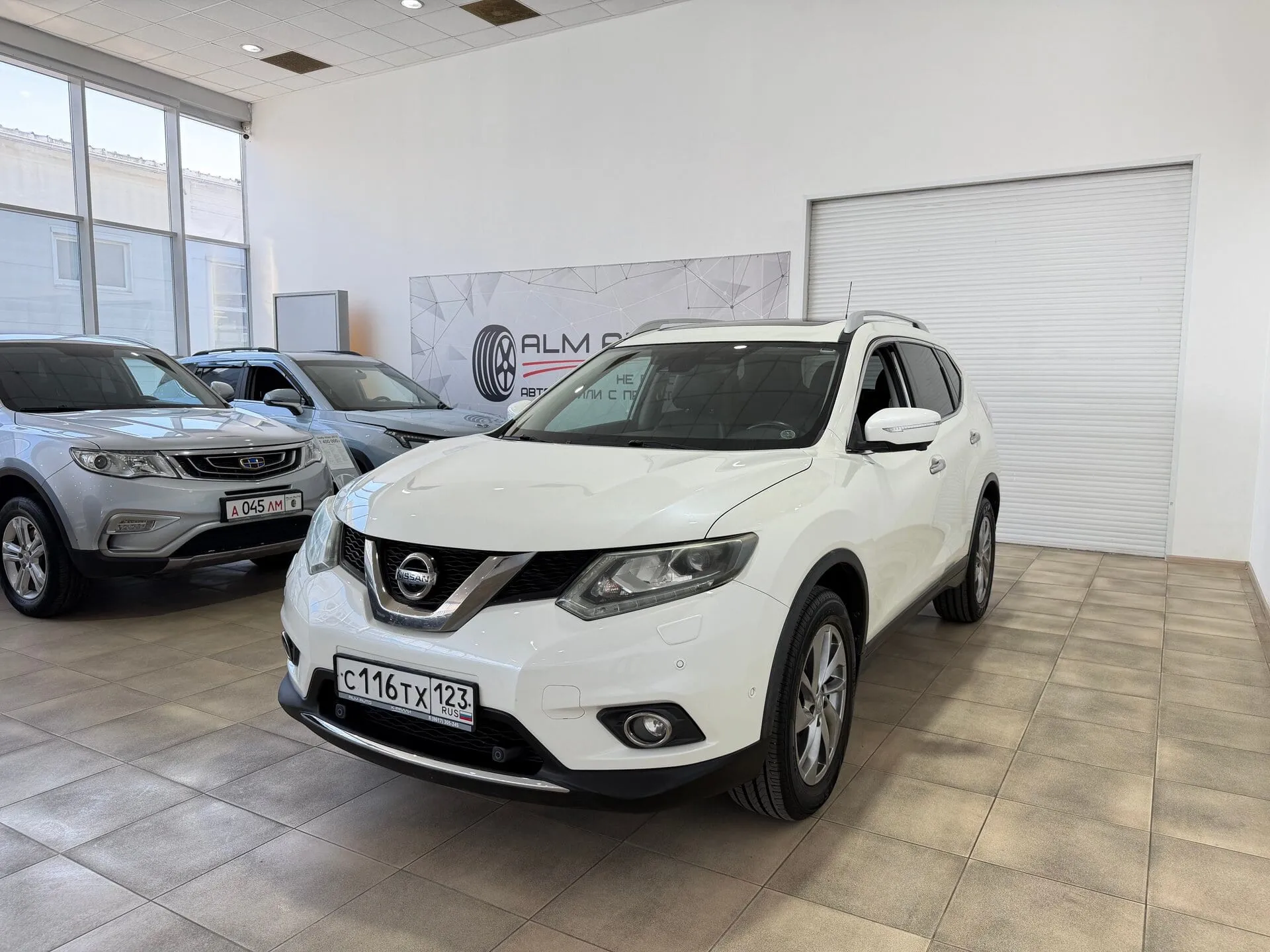 Nissan X-Trail 2015