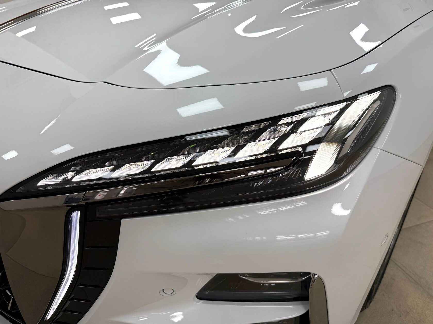 Обзор Hongqi H6